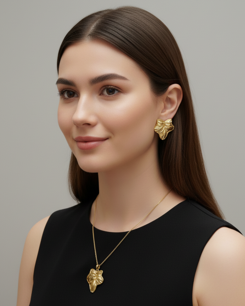 The Golden Ivy Leaf Jewelry Set | Necklace & Earrings