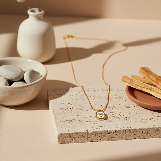 Enamel Flower Necklace🌸