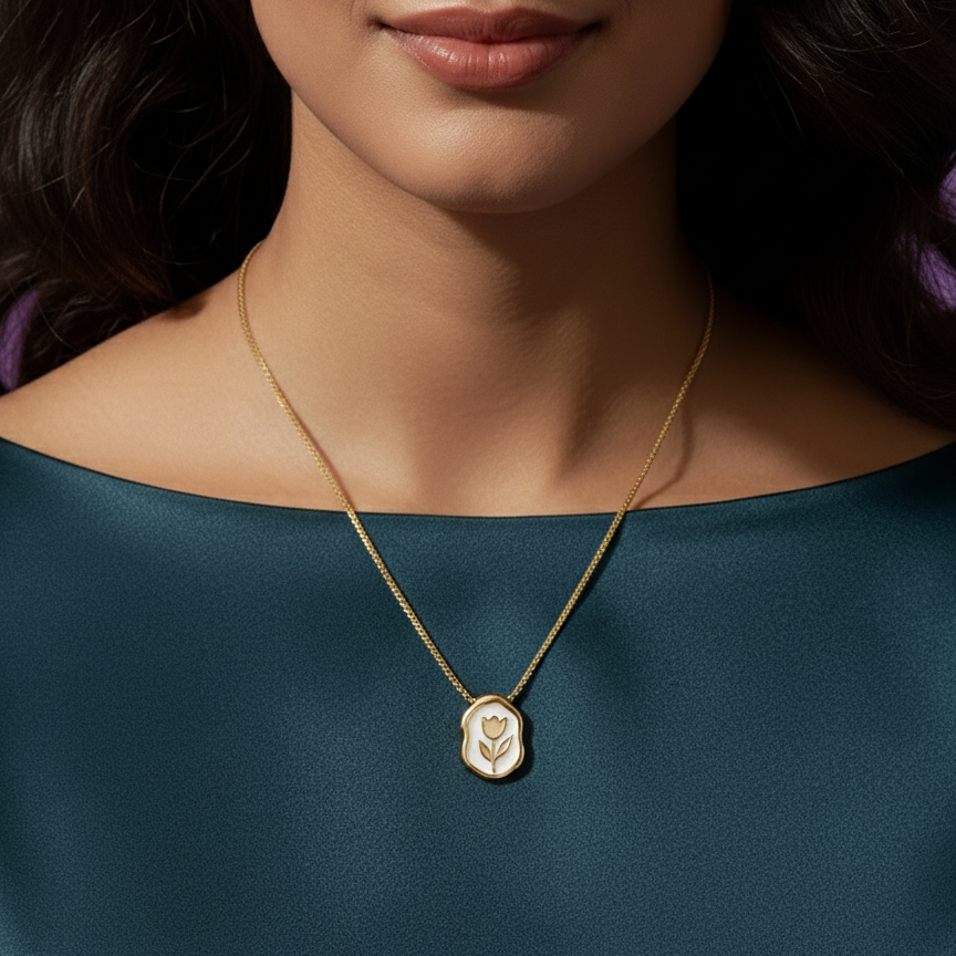 Enamel Flower Necklace🌸