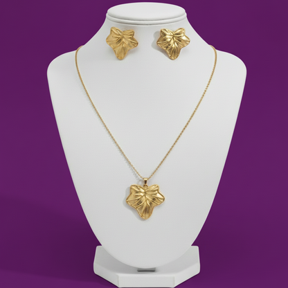 The Golden Ivy Leaf Jewelry Set | Necklace & Earrings