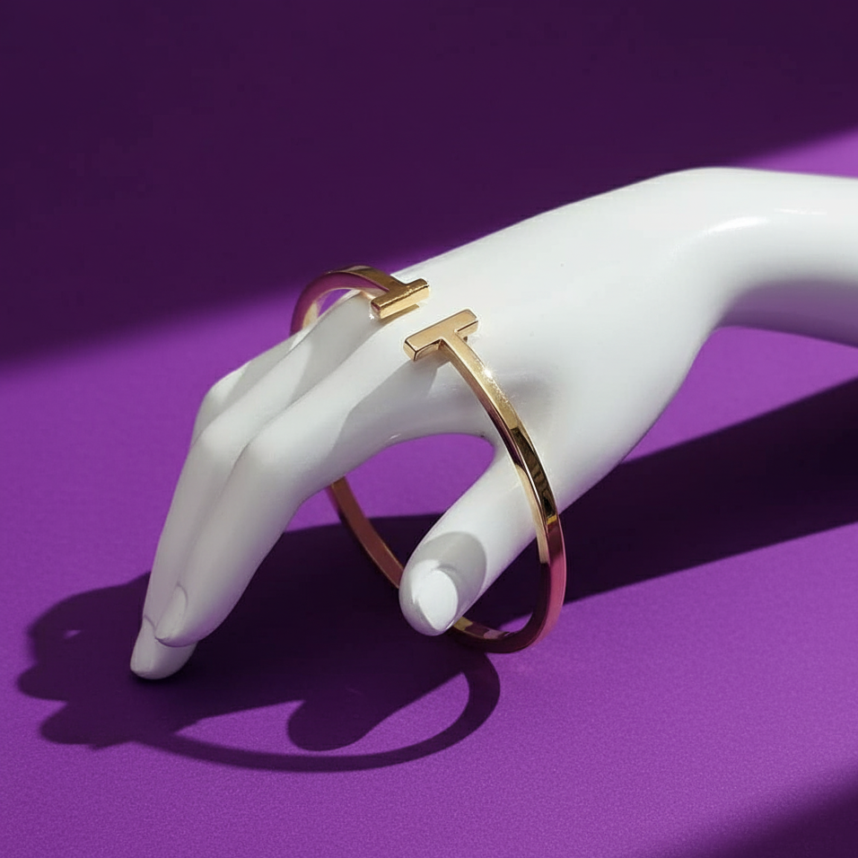 Tiffany-style Bangle