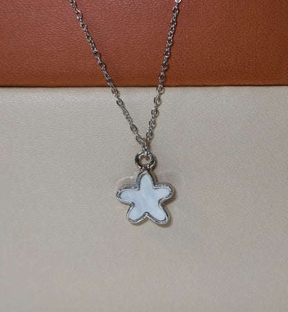 Celestia Star Necklace ✨